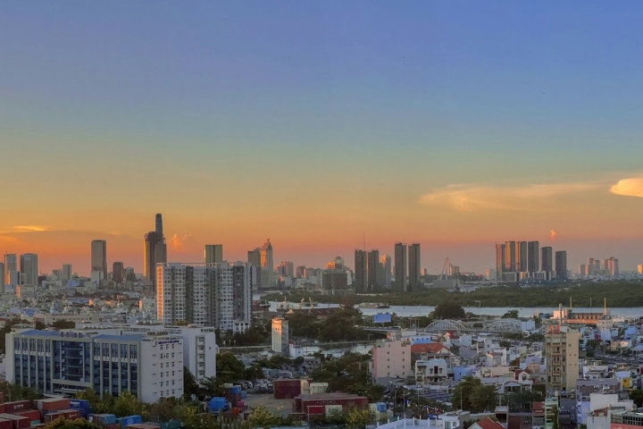 Giá thuê căn hộ dịch vụ TP.HCM cuối 2026: Khu vực nào tăng, khu vực nào giữ giá?